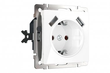 Фотография товара 'Werkel WL01-SKGS-USBx2-IP20 Розетка с заземлением, шторками и USBх2'