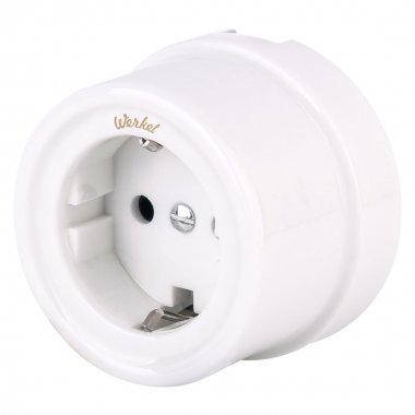 Фотография товара 'Werkel WL18-03-01 Розетка с заземлением'