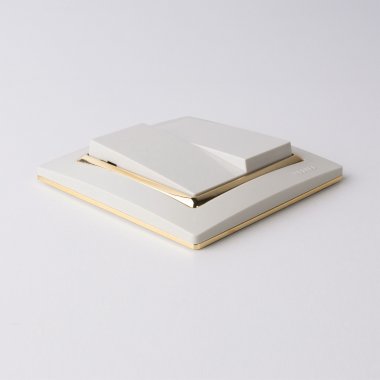 Фотография товара 'Werkel W1120003 Выключатель двухклавишный слоновая кость'