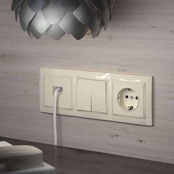 Фотография товара 'Werkel W1120001 Выключатель двухклавишный белый'