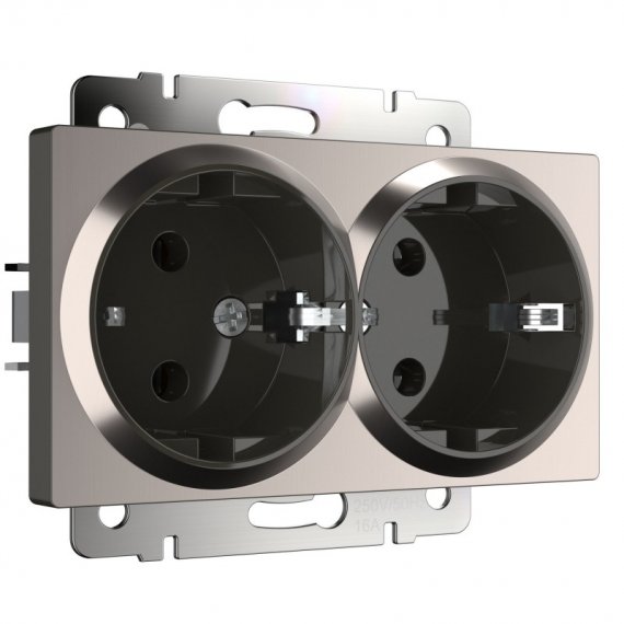 Фотография товара 'Werkel WL02-SKG-02-IP20 Розетка двойная с заземлением'