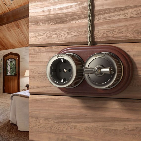 Фотография товара 'Werkel W5771012 Розетка с заземлением бронзовый ретро'