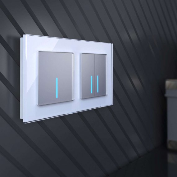 Фотография товара 'Werkel W4520006 Сенсорный выключатель двухклавишный с подсветкой 1000 Вт серебряный'