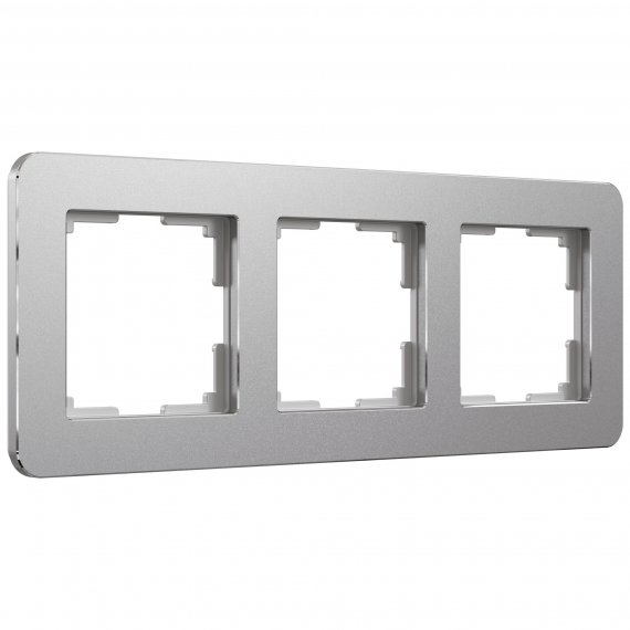 Фотография товара 'Werkel W0032606 Рамка из металла на 3 поста Platinum алюминий'