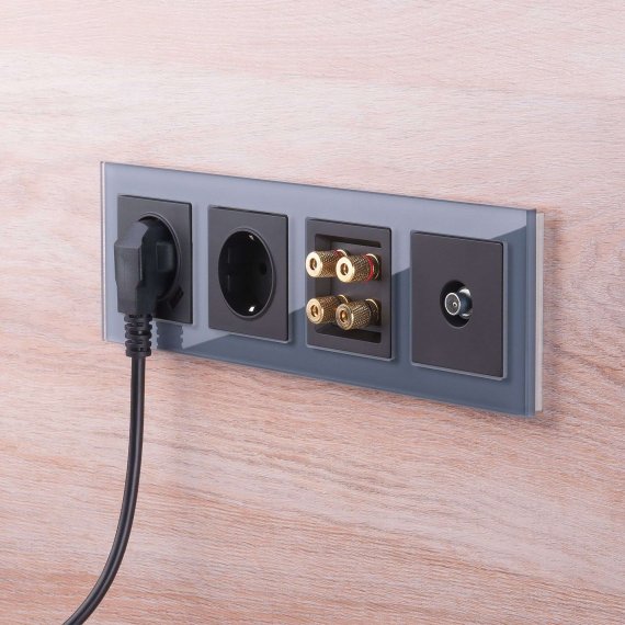 Фотография товара 'Werkel W1183008 ТВ-розетка оконечная черный матовый'