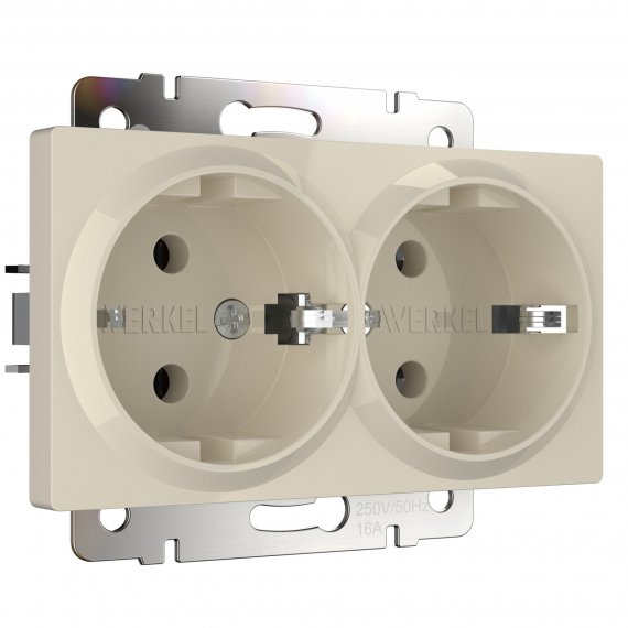 Фотография товара 'Werkel W1172003 Розетка двойная с заземлением слоновая кость'